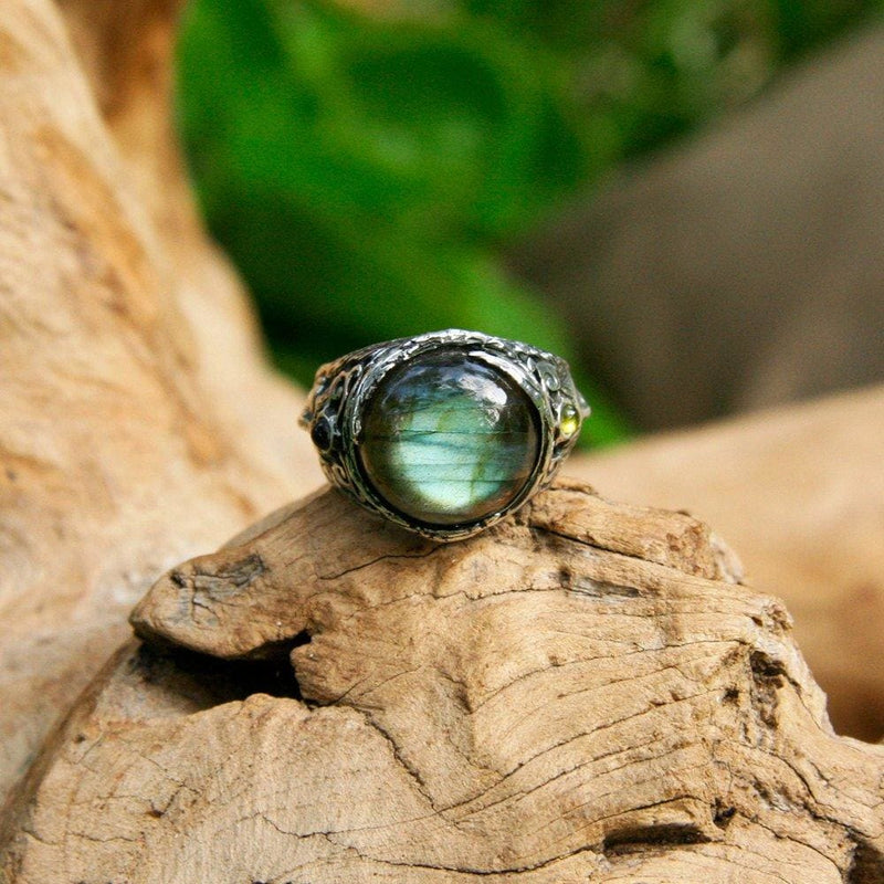 Sterling Silver Labradorite Ring with Aquamarines "Aurora" - blacktreelab