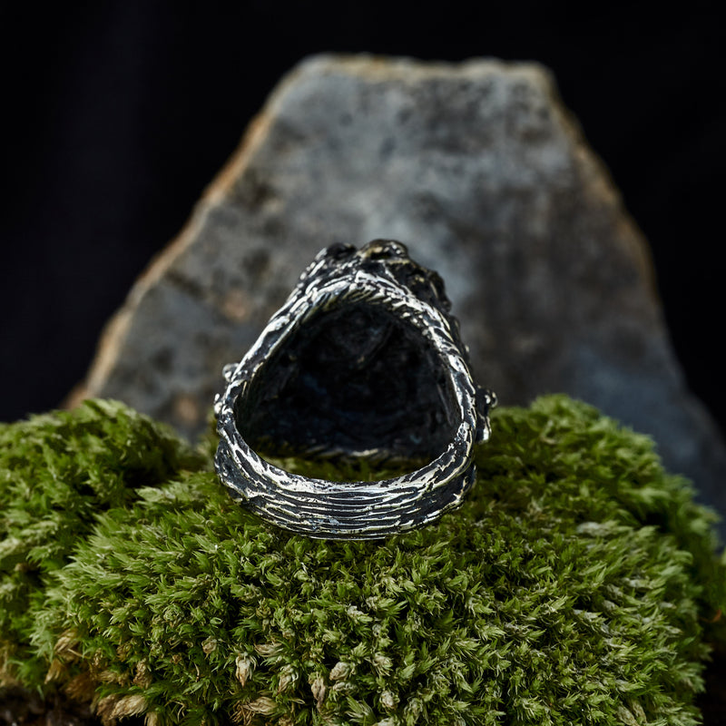Labradorite Wolf ring