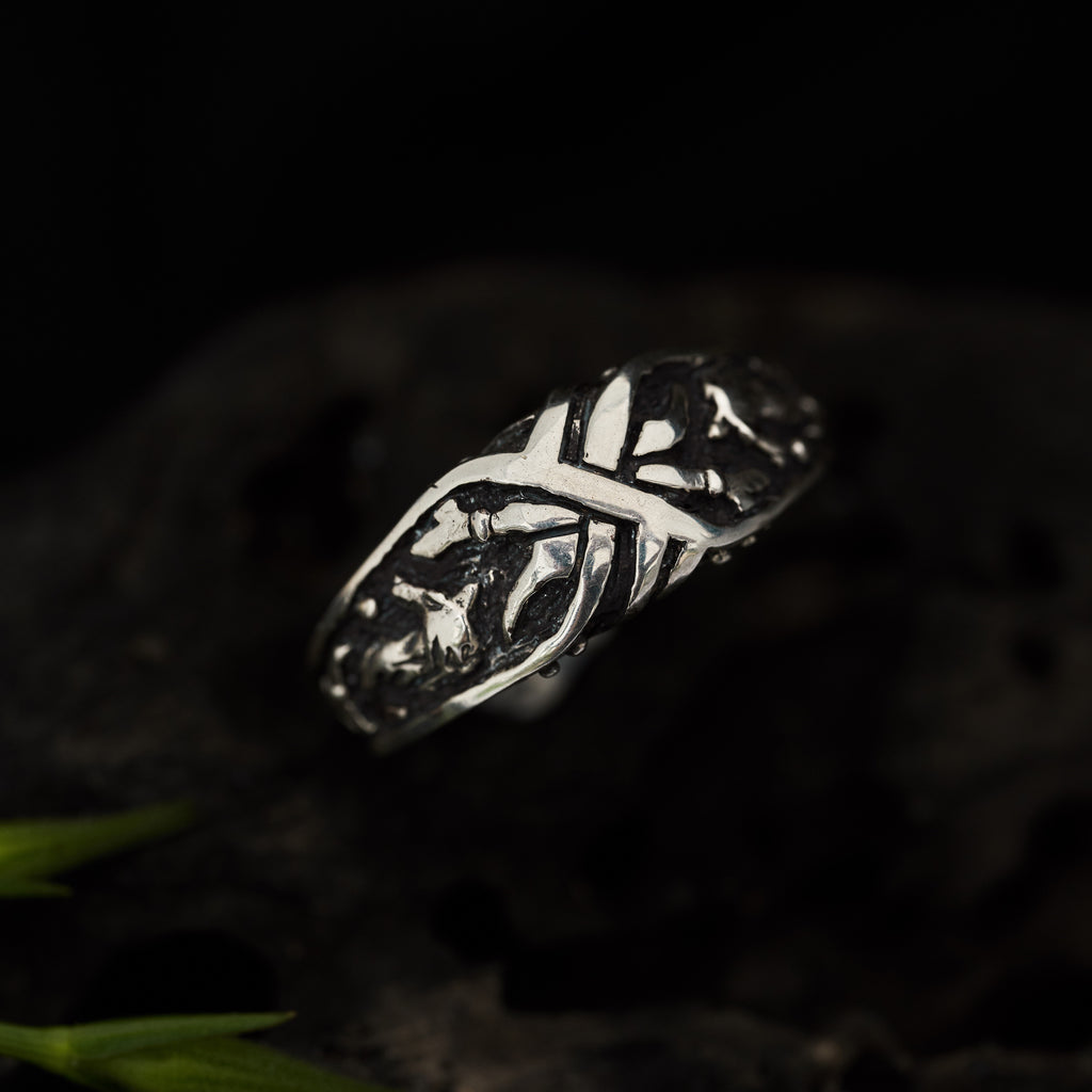 Men's wedding band "Wolf"