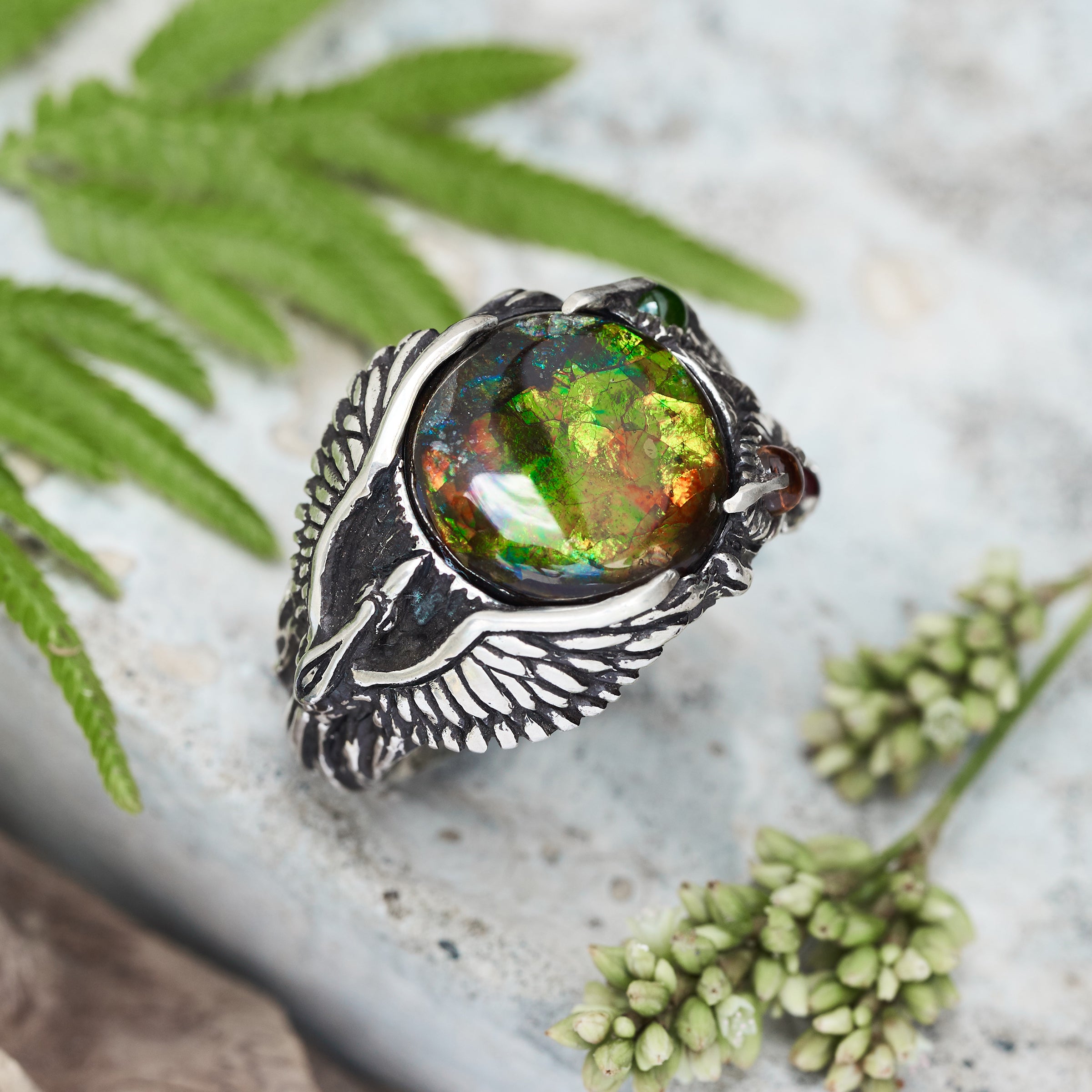 アクセサリー ame Phoenix Ammolite Ring – Symbolic Silver Statement Unisex