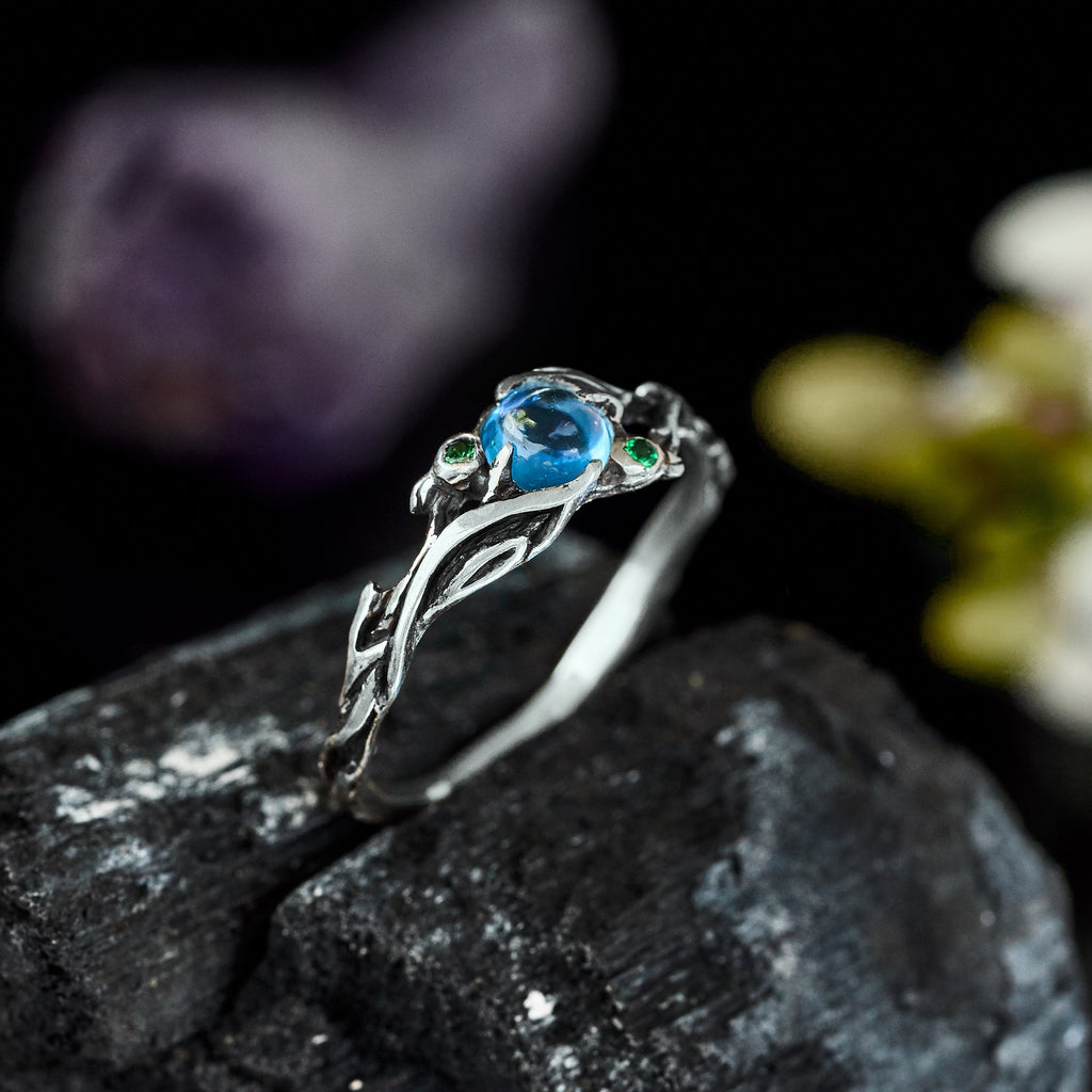 Blue Topaz Ring "Laguna"