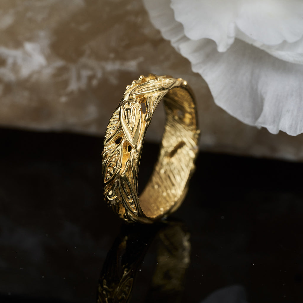 Gold Wedding Band by BlackTeeLab Amadeo