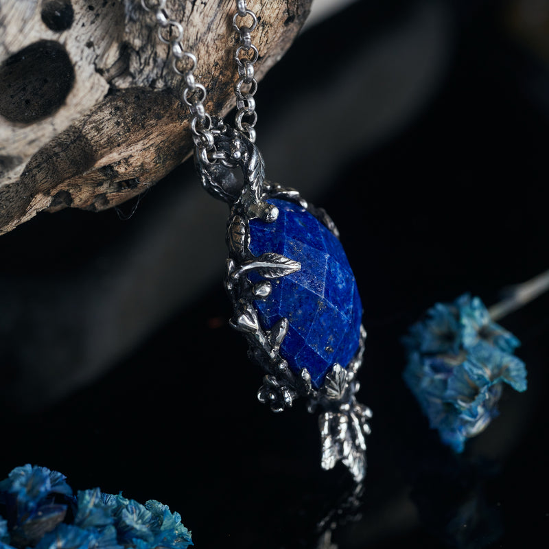 Lapis Lazuli pendant "Indigo" by BlackTreeLab