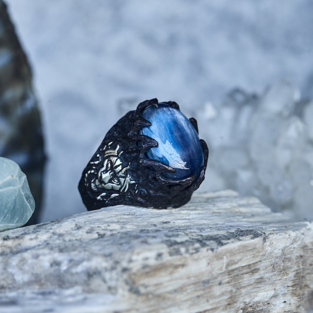 Kyanite ring 