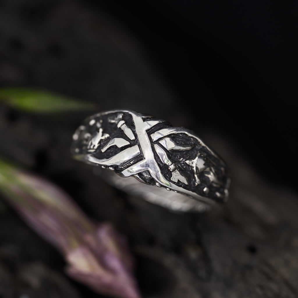 Men's wedding band "Wolf"