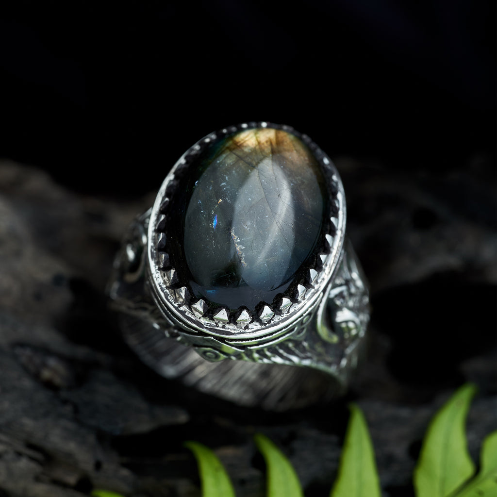 Labradorite men's ring "Owl"