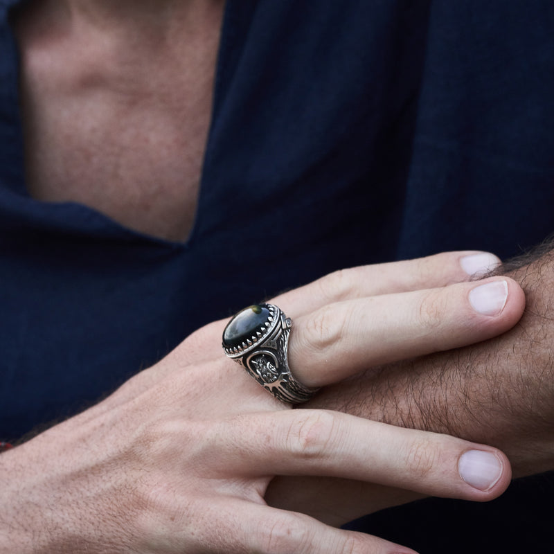 Men's ring with Labradorite "Owl" on hand