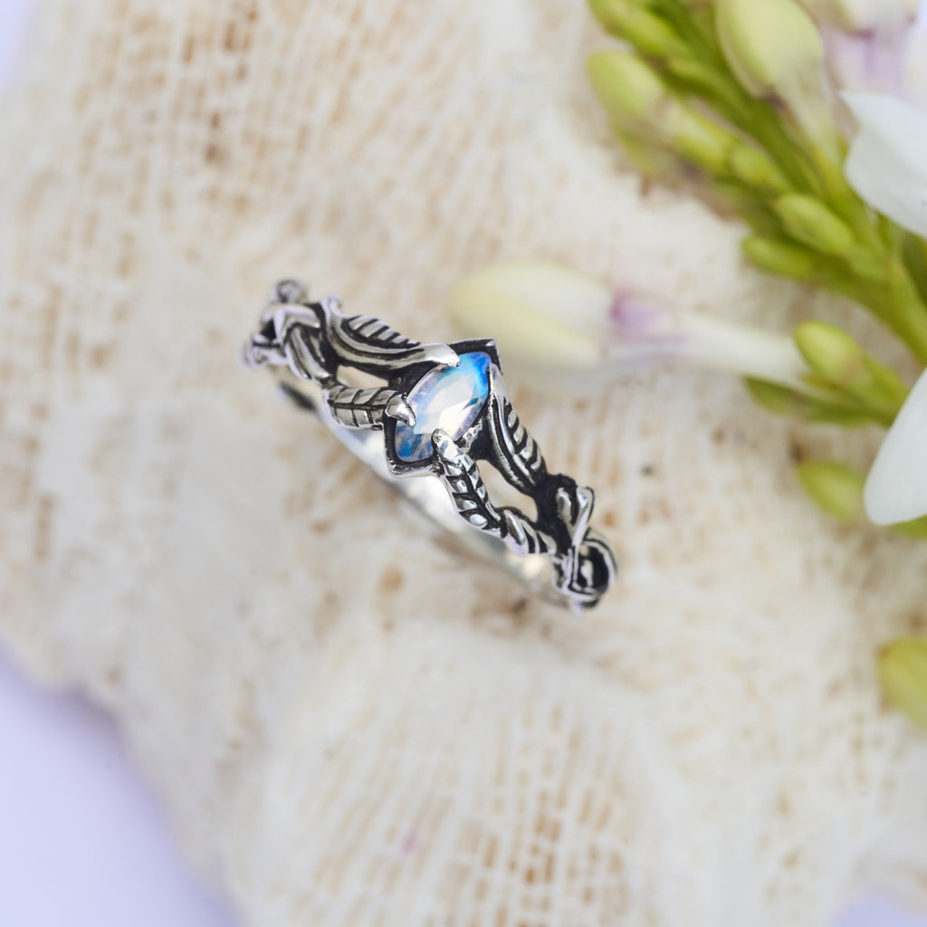 Moonstone Engagement Ring "Crystal"