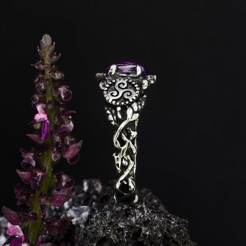 Celtic Amethyst ring "Triskele" Sterling Silver
