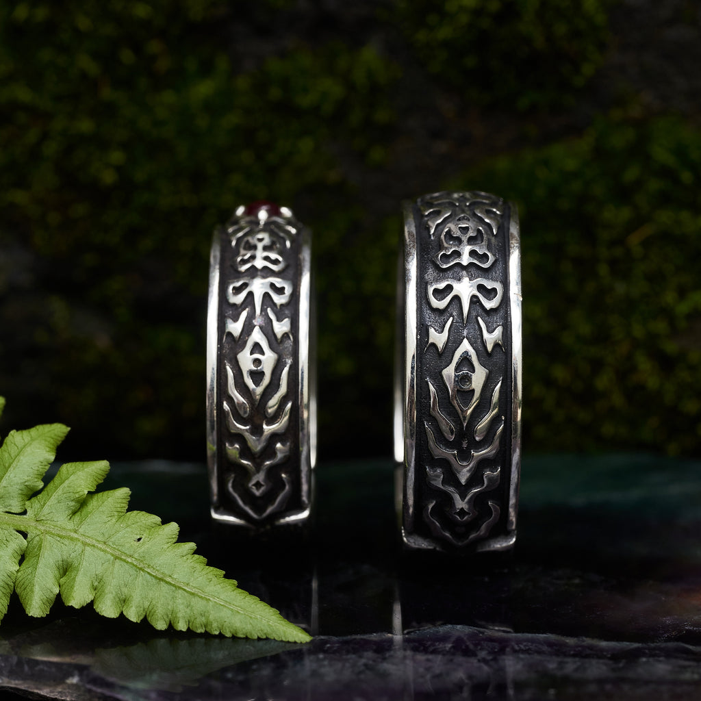 Set of male and female engagement rings