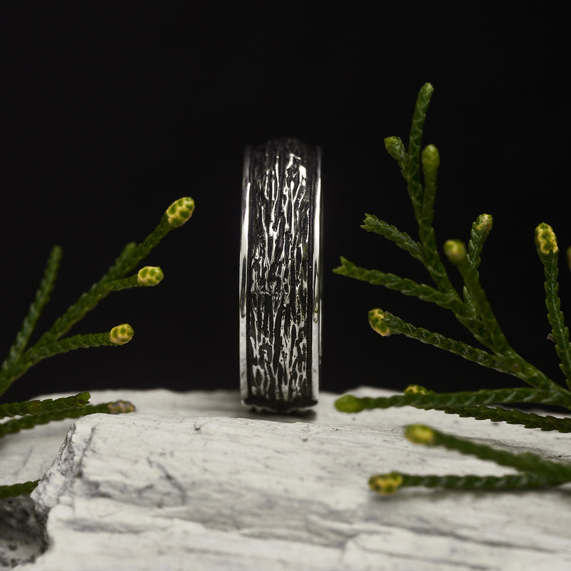 Men’s wedding ring "Moss" by BlackTreeLab
