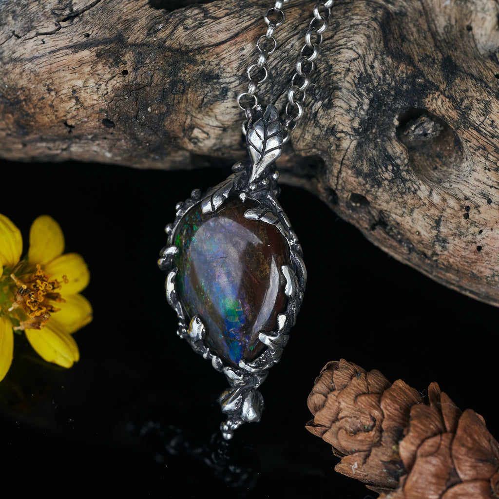 Ammolite pendant "Juno" by BlackTreeLab