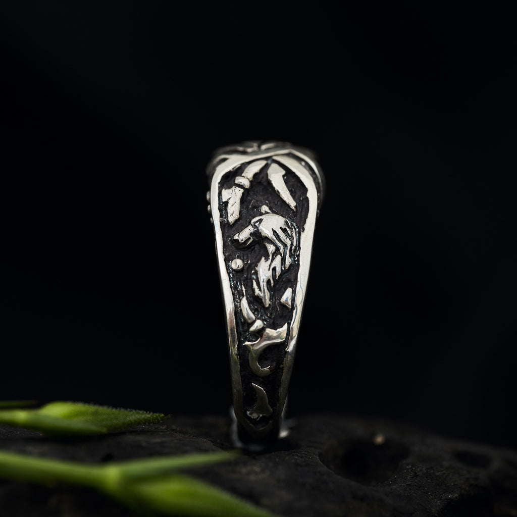 Men's wedding band "Wolf"