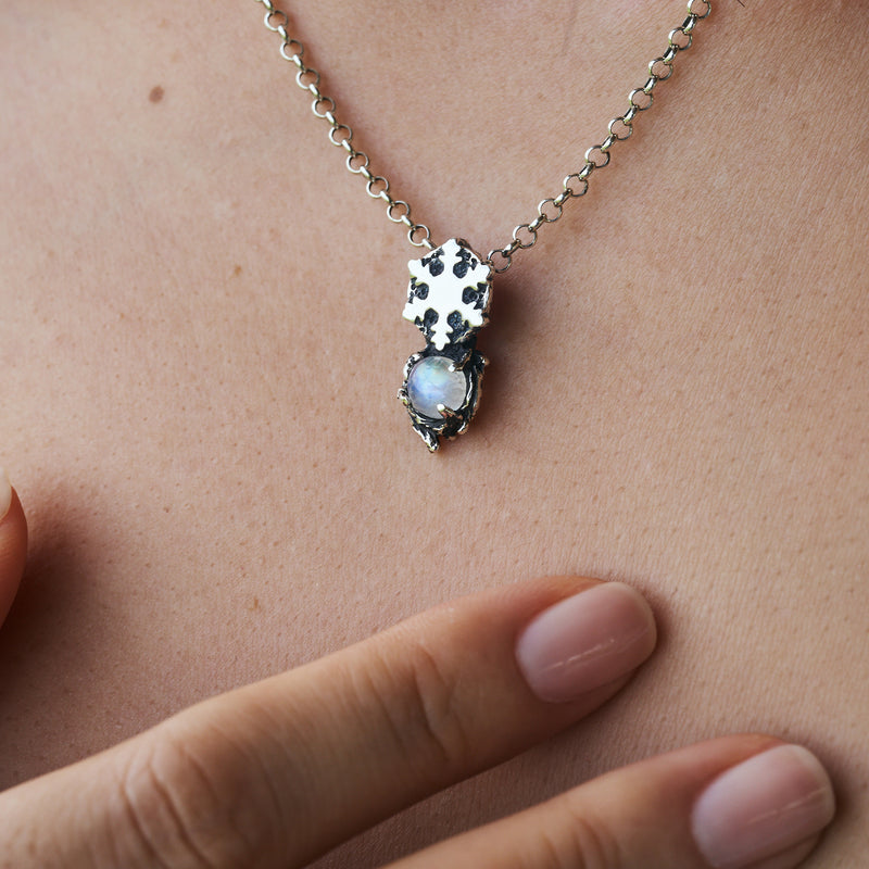 Sterling Silver Moonstone pendant "Snowflake"