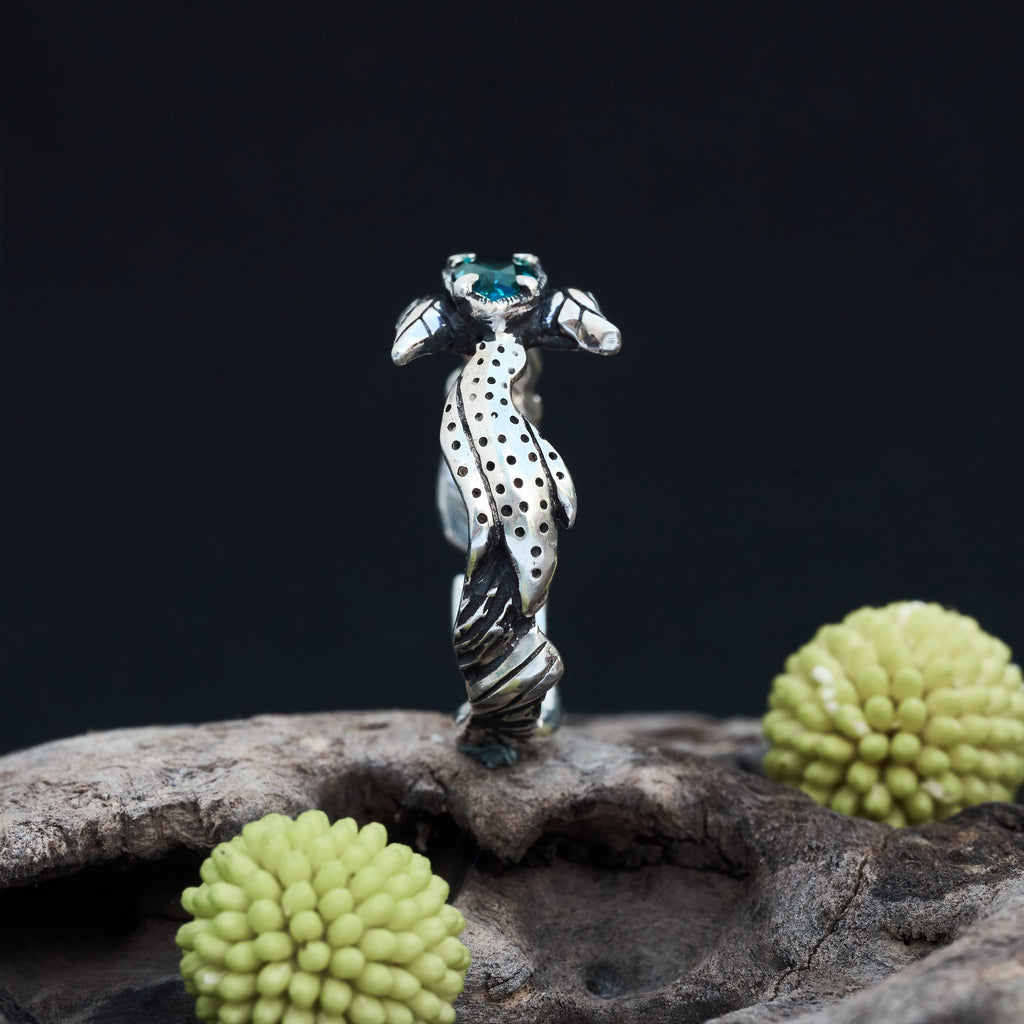 Green Amethyst Ring "Astrid" 