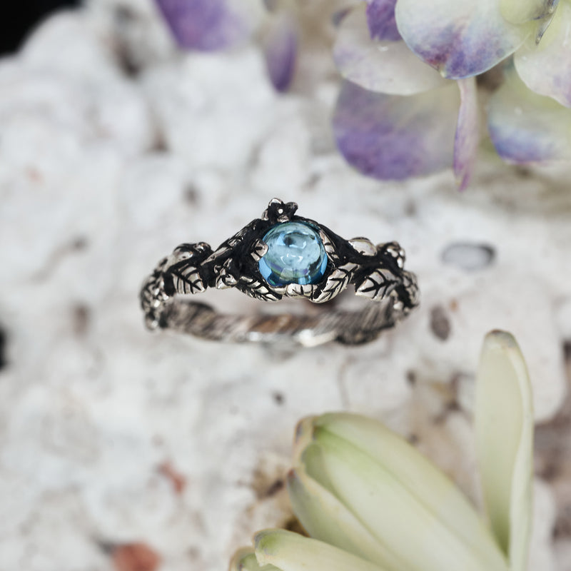 Blue Topaz gemstone ring "Sky" 