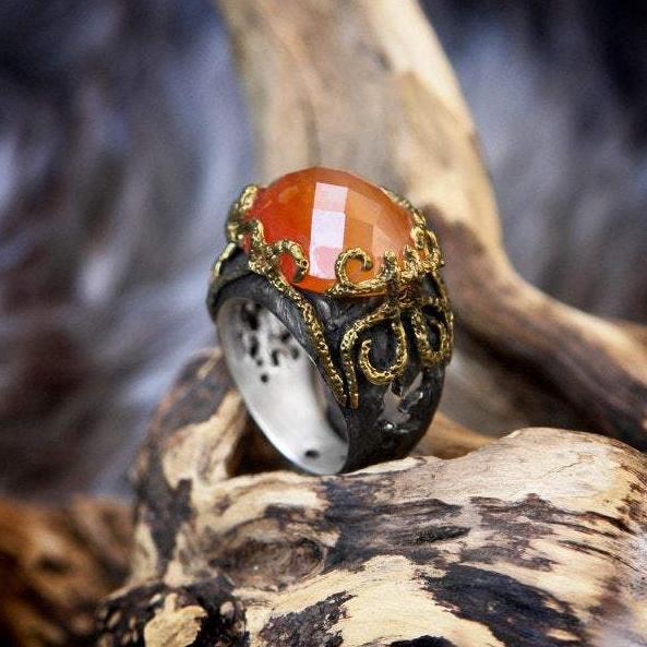 Carnelian ring in Sterling Silver