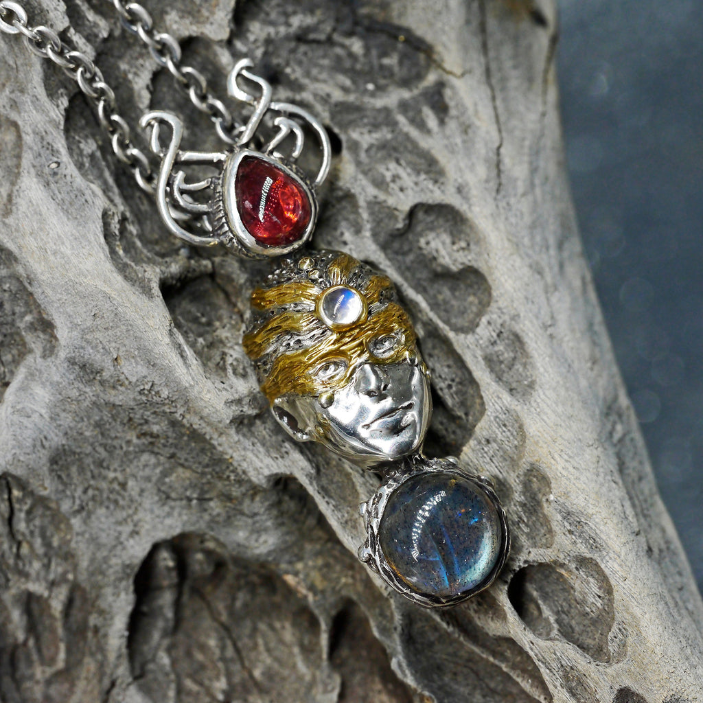 Labradorite Pendant "Perseida"