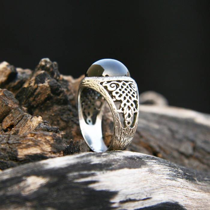 Indian Black Star Diopside Ring "Black Astra" - blacktreelab