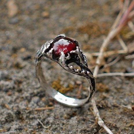Sterling Silver Garnet Ring "Theia" - blacktreelab