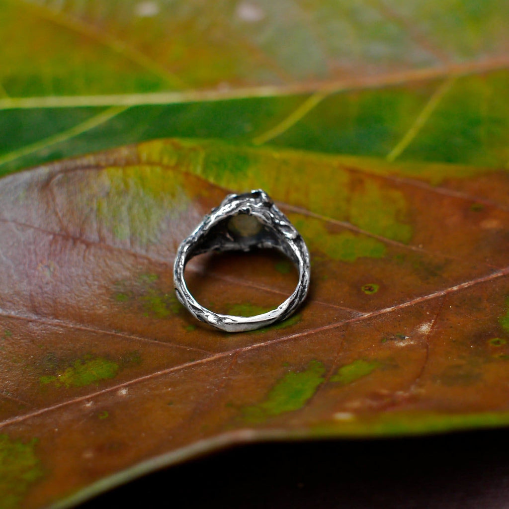 Sterling Silver Labradorite Ring "Daisy" - blacktreelab