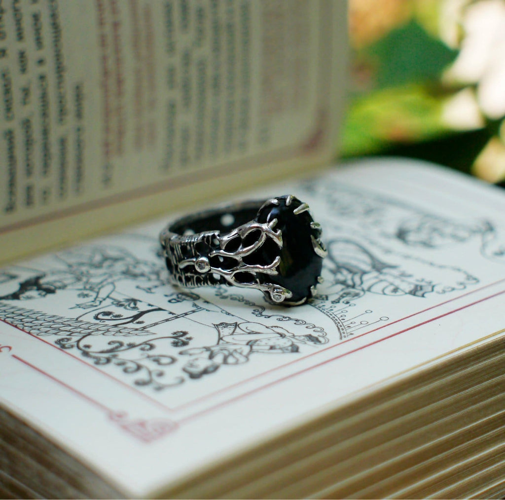 Sterling Silver Labradorite ring "Rukmini" with 4 diamonds - blacktreelab