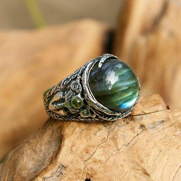 Sterling Silver Labradorite Ring with Aquamarines "Aurora" - blacktreelab