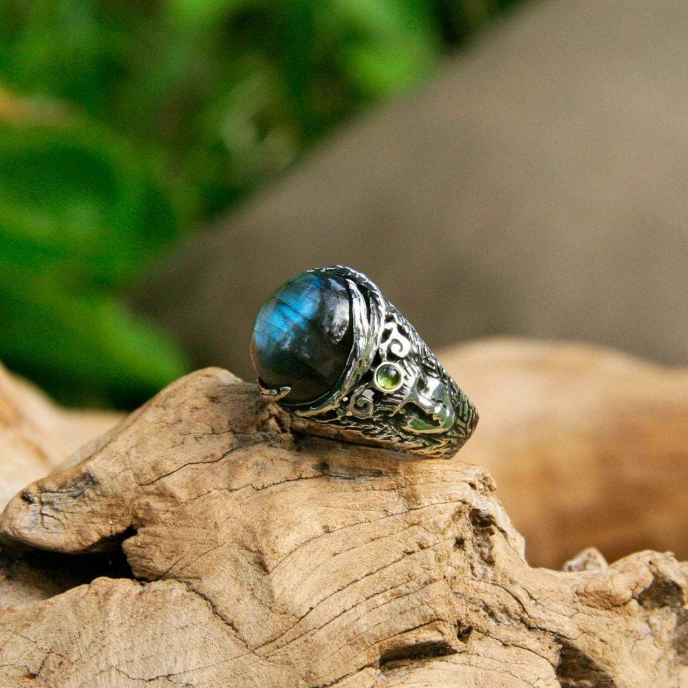 Silver Labradorite Ring with Aquamarines BlackTreeLab