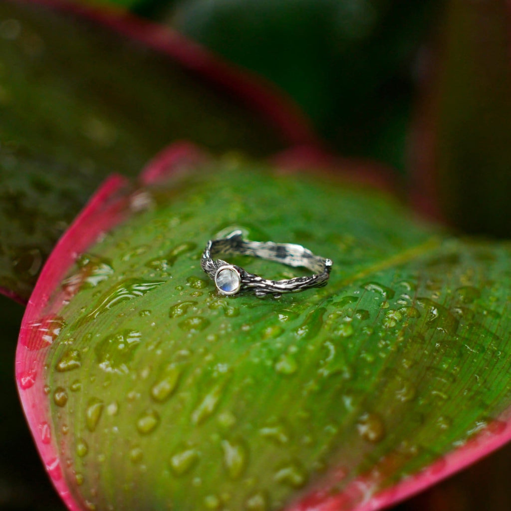 Sterling Silver Rainbow Moonstone Ring "Dew" - blacktreelab