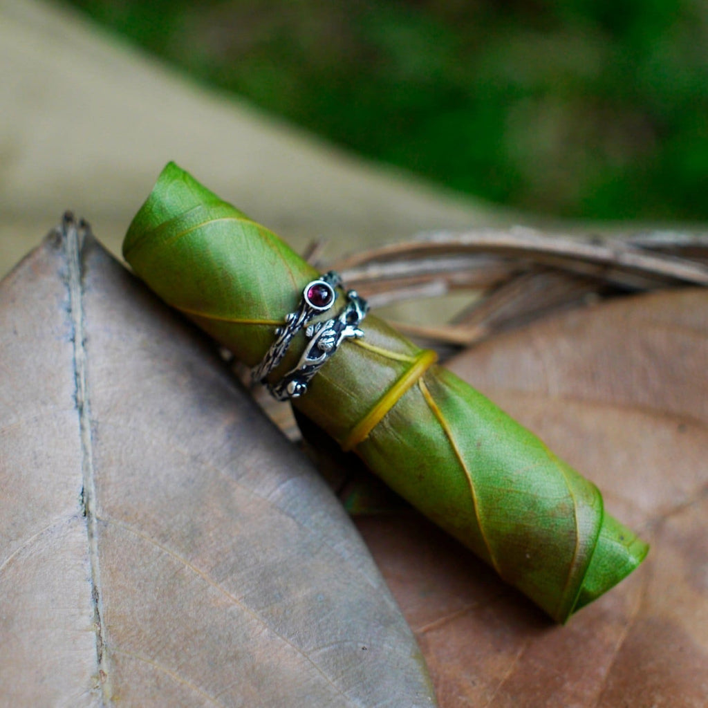 Sterling Silver Set of 2 Dew+Mio Rings with Amethyst - blacktreelab